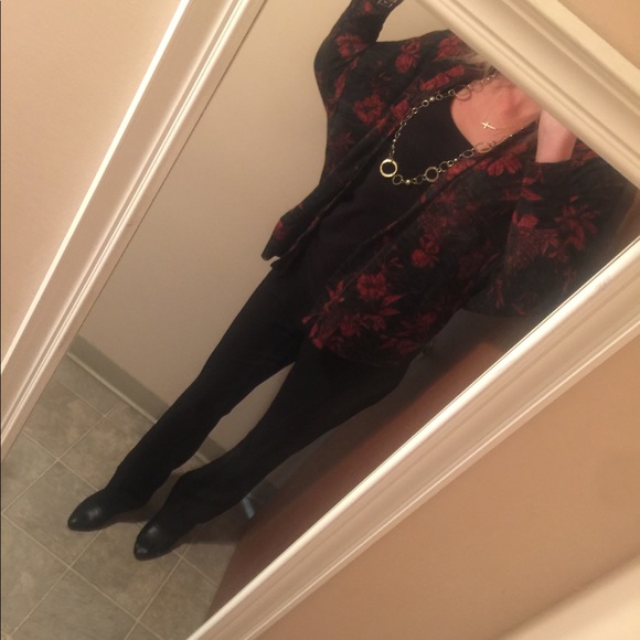 🌷3/$20 New!! 5🌟’s x 3 - Picture 5 of 6